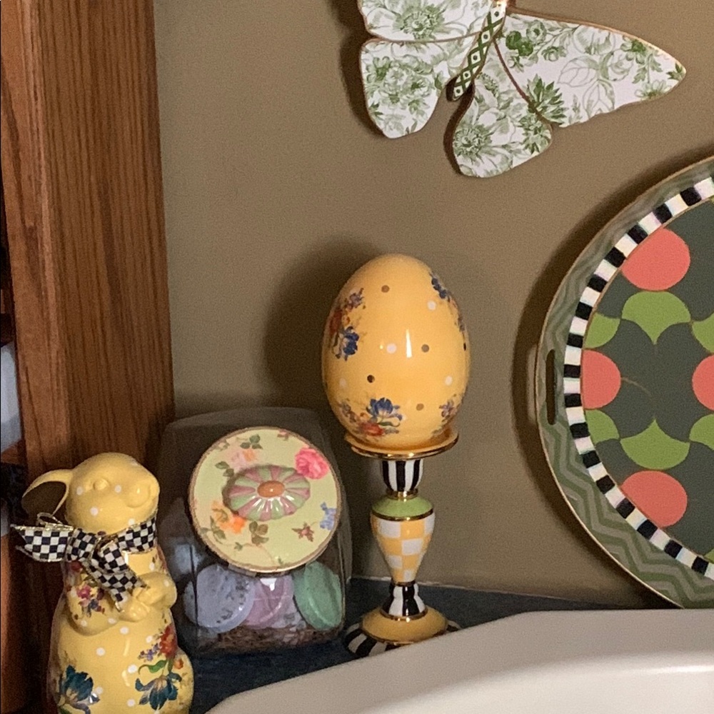 Yellow Ceramic Egg on Checkered Stand